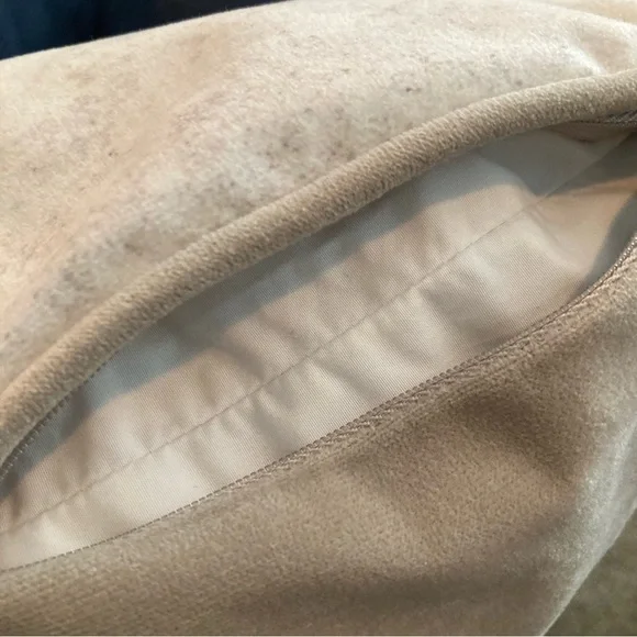 Oliver White & Gold Eyelashes Accent Throw Pillow - Picture 8 of 11